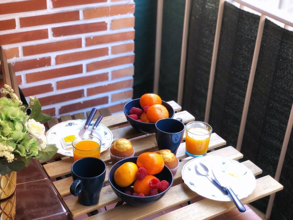 undefined Funcional y Elegante en el centro junto guggenheim by Urban Hosts 2