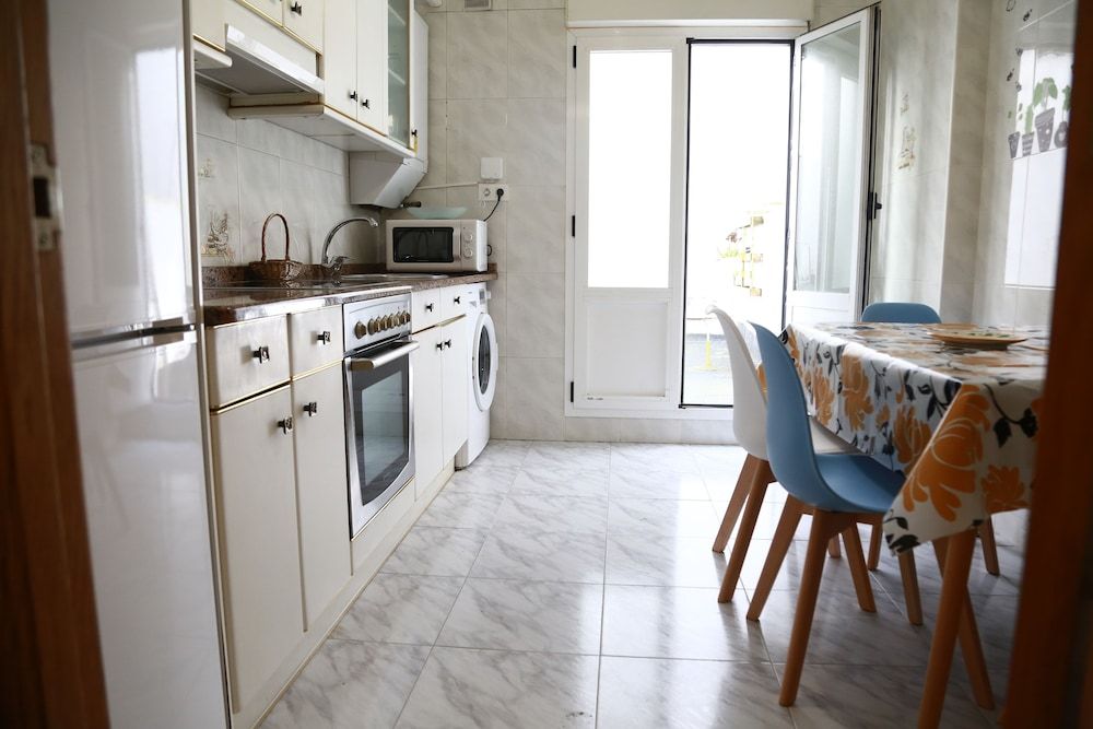 undefined Calido apartamento Centrico junto a funicular y metro 9