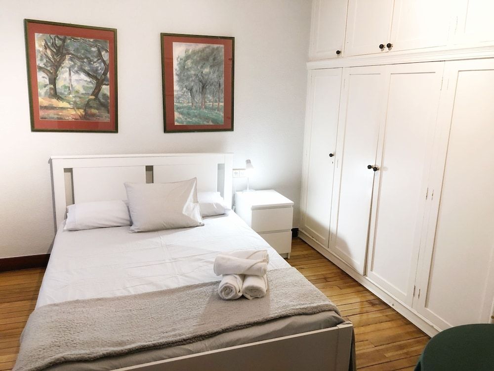 undefined Funcional apartamento centro bilbao by urban hosts