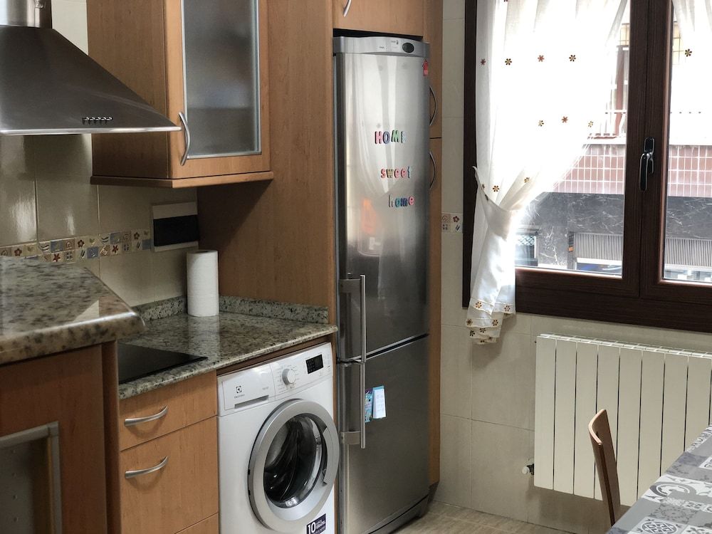 undefined Origen Santuchu junto a Casco viejo by Urban Hosts 4