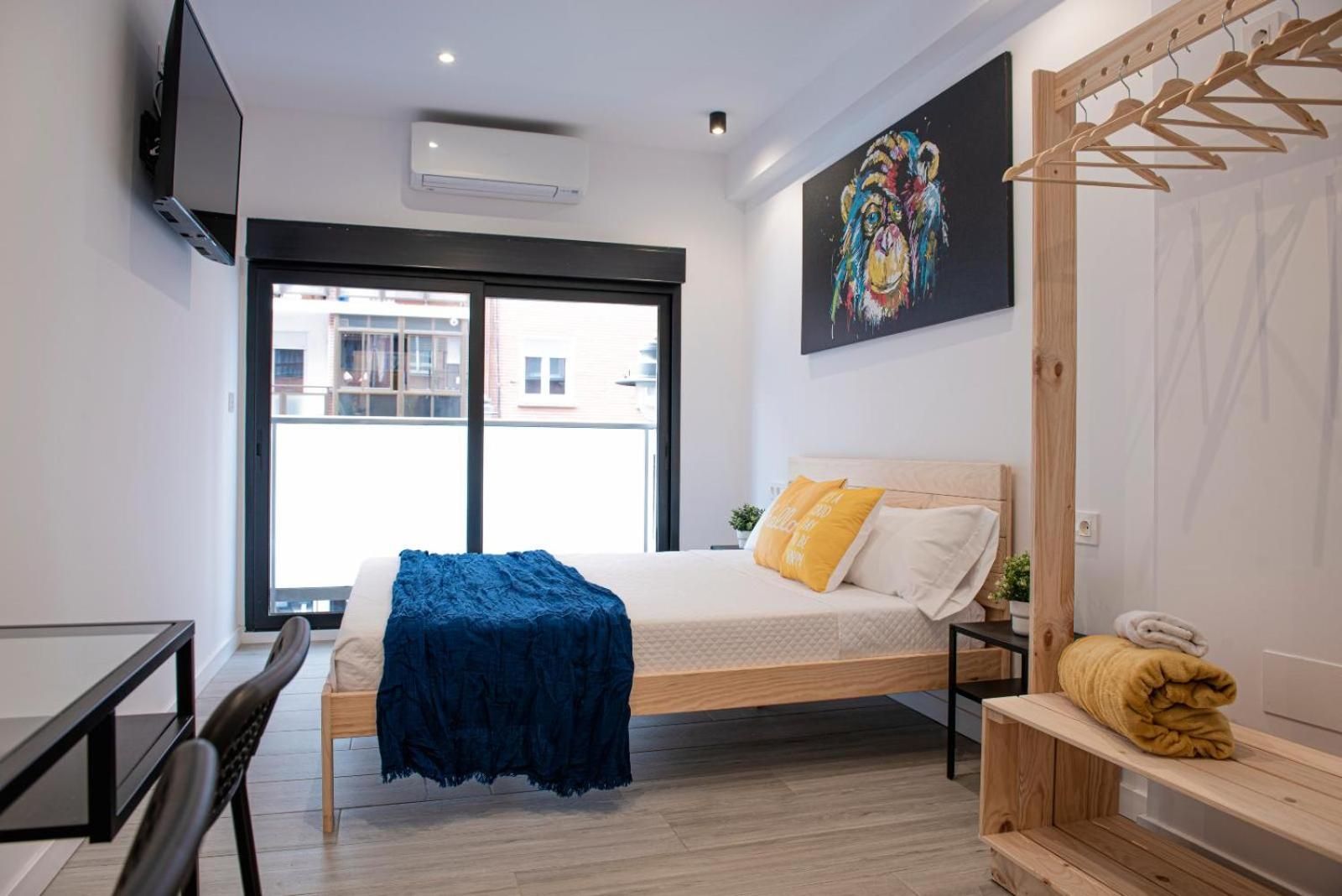 undefined Bilbao ROOMS & KITCHEN Zorroza 5