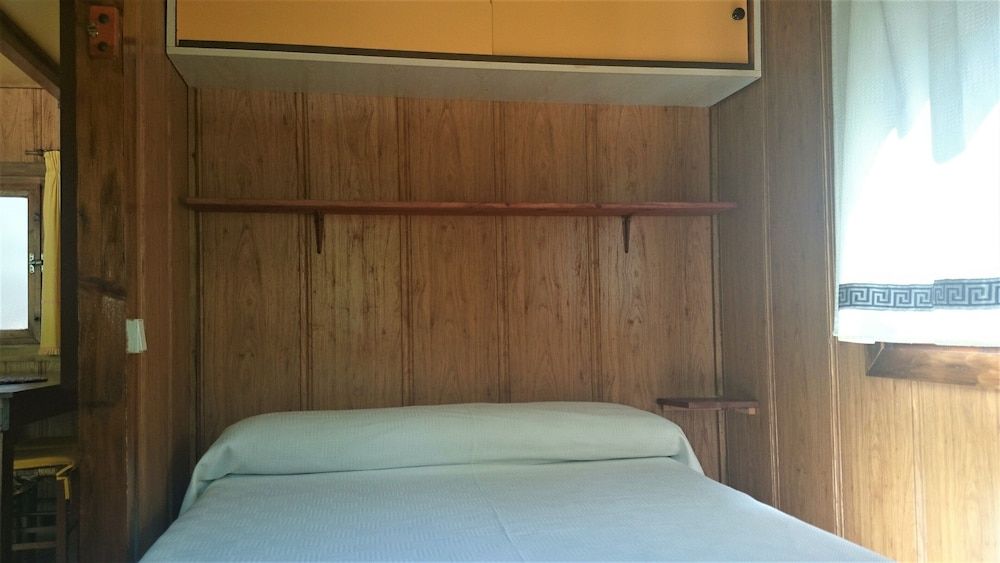 Bungalow, 2 Bedrooms (6 pax)