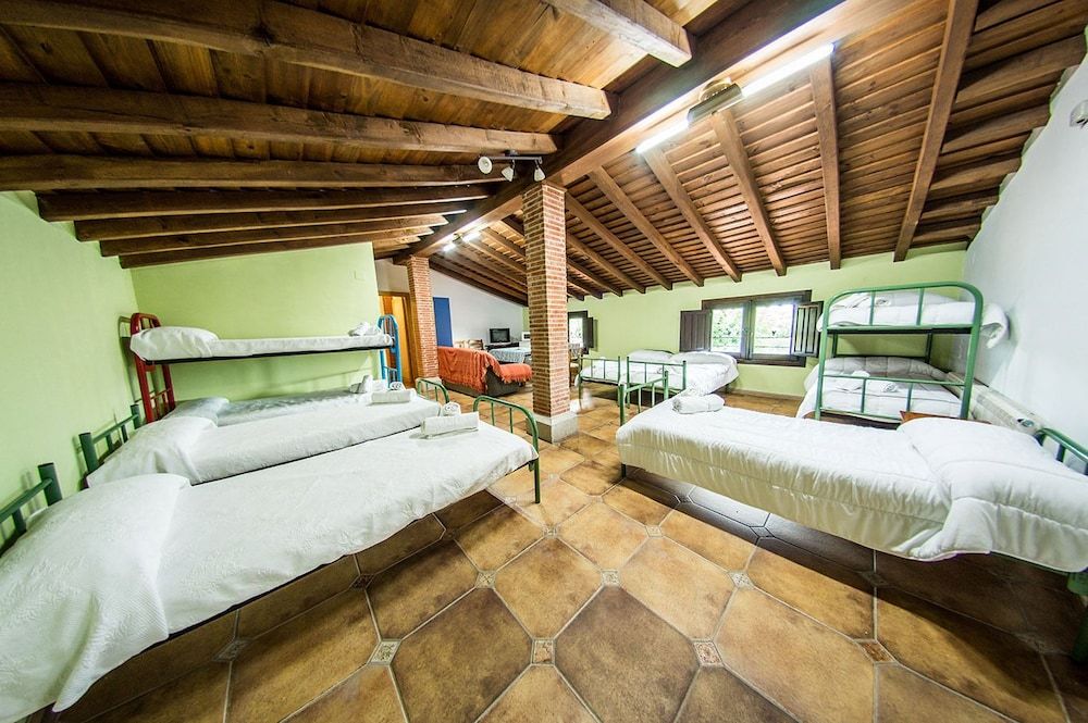 Superior Room (H1)