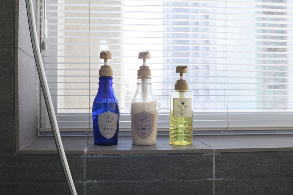 Kuranoya Sapporo Private Vacation Home (4 Bedrooms+5 Toilets+4 Bathrooms+3 Kitchens) 14