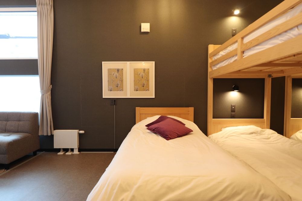 UCHI Living stay ekolu Group Stay with Kitchen Room 3 2