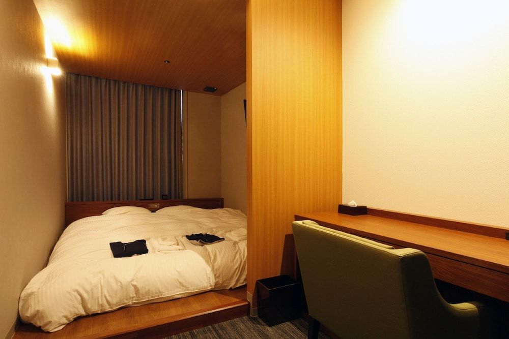 undefined Gardens Cabin 3