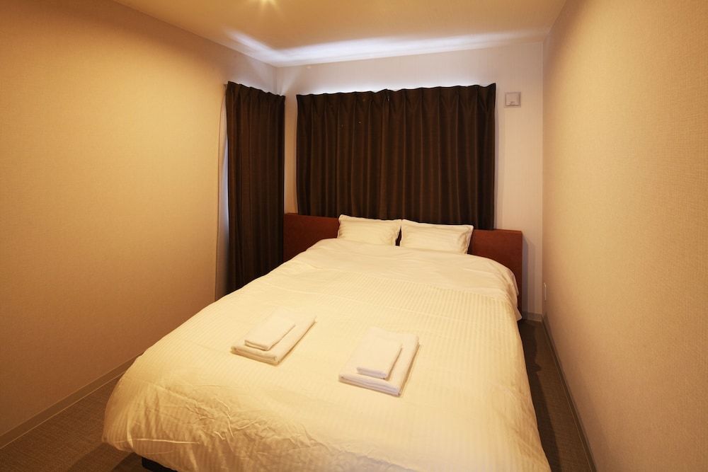 undefined PINN s7W11 2