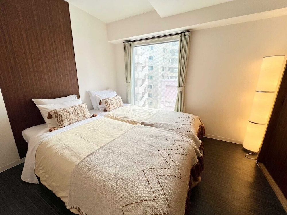 undefined Park Avenue Nakajima 6