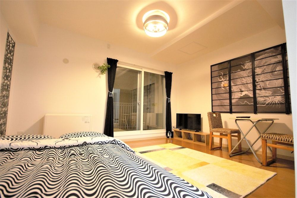 undefined Irios 302 Susukino 6