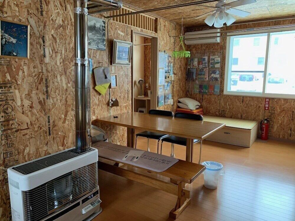 undefined Tomhouse Sapporo - Mixed Dormitory - Hostel 3