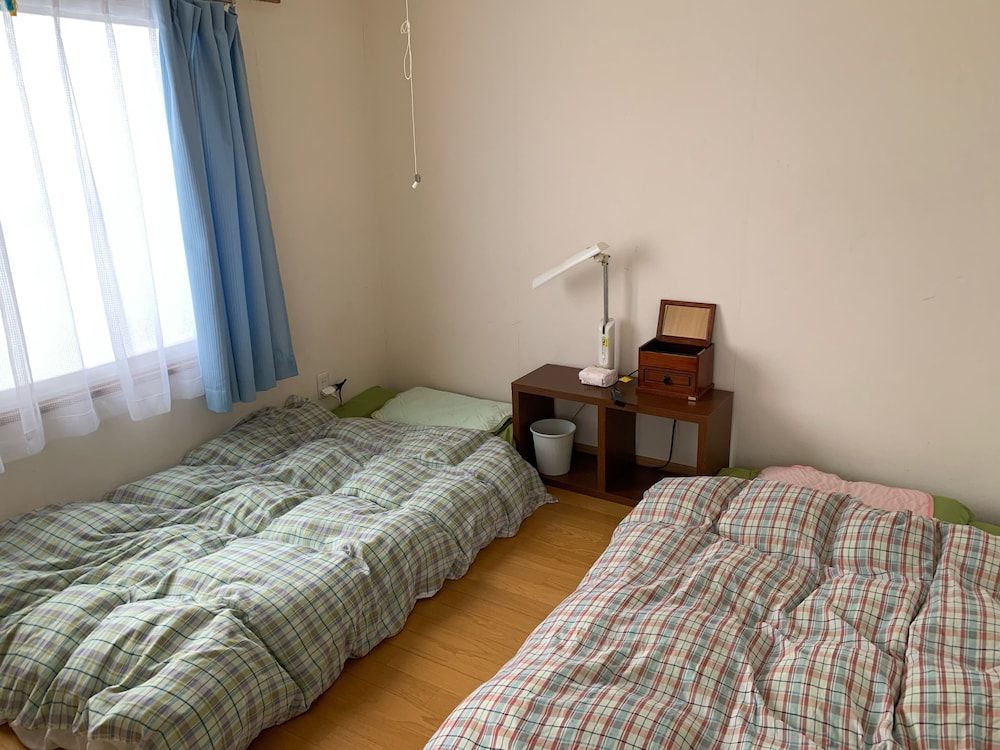 undefined Terrace Tomhouse 2