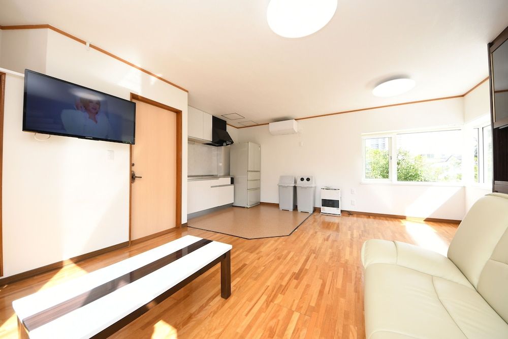 undefined Kikusui House