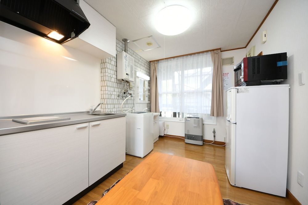 undefined Tanifuji B room 9