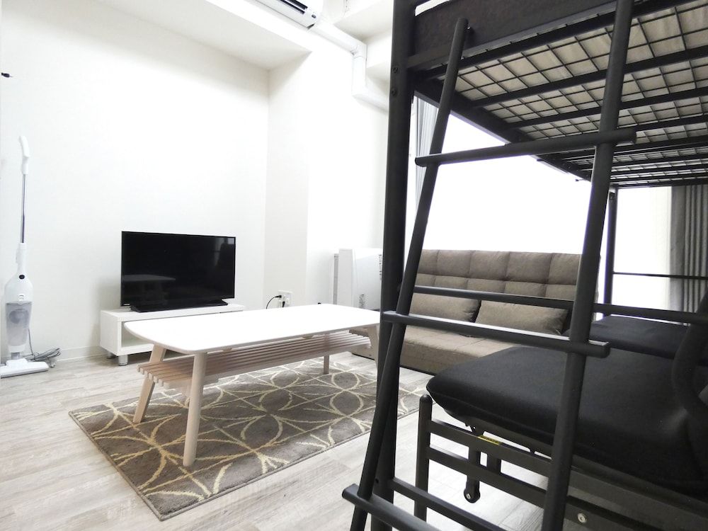 undefined Alpha Square Minami 6 jo 408 8