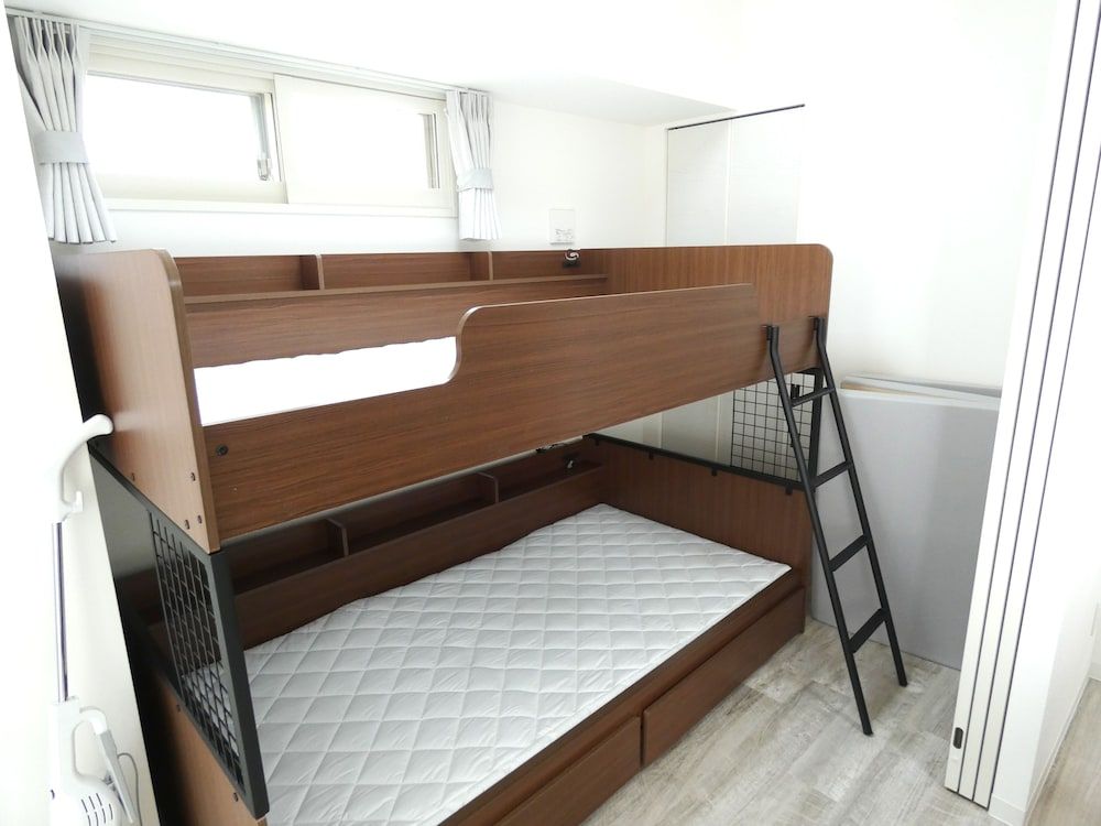 undefined Alpha Square Minami 6 jo 412 2