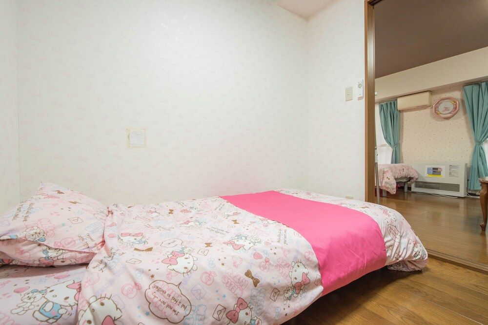 undefined PEOPLE NoIII 211 8