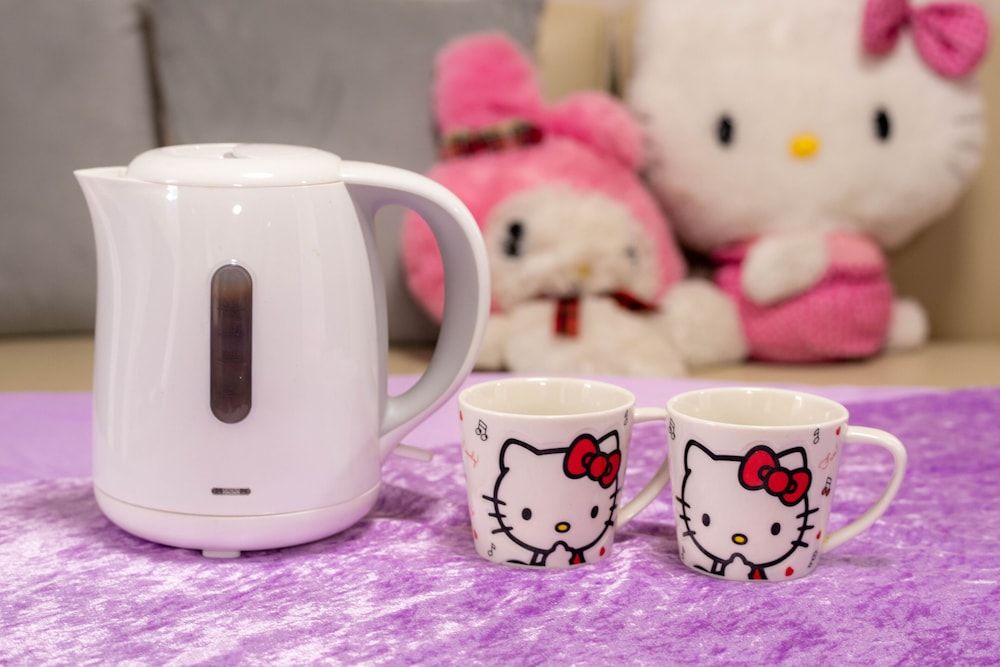 PEOPLE NoIII 211 Room (211) 21