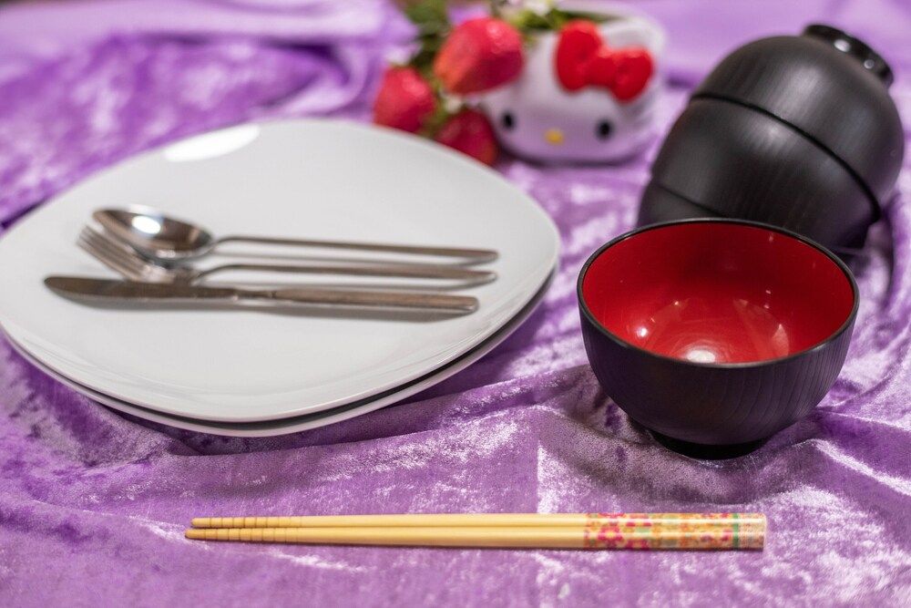 PEOPLE NoIII 211 Room (211) 31