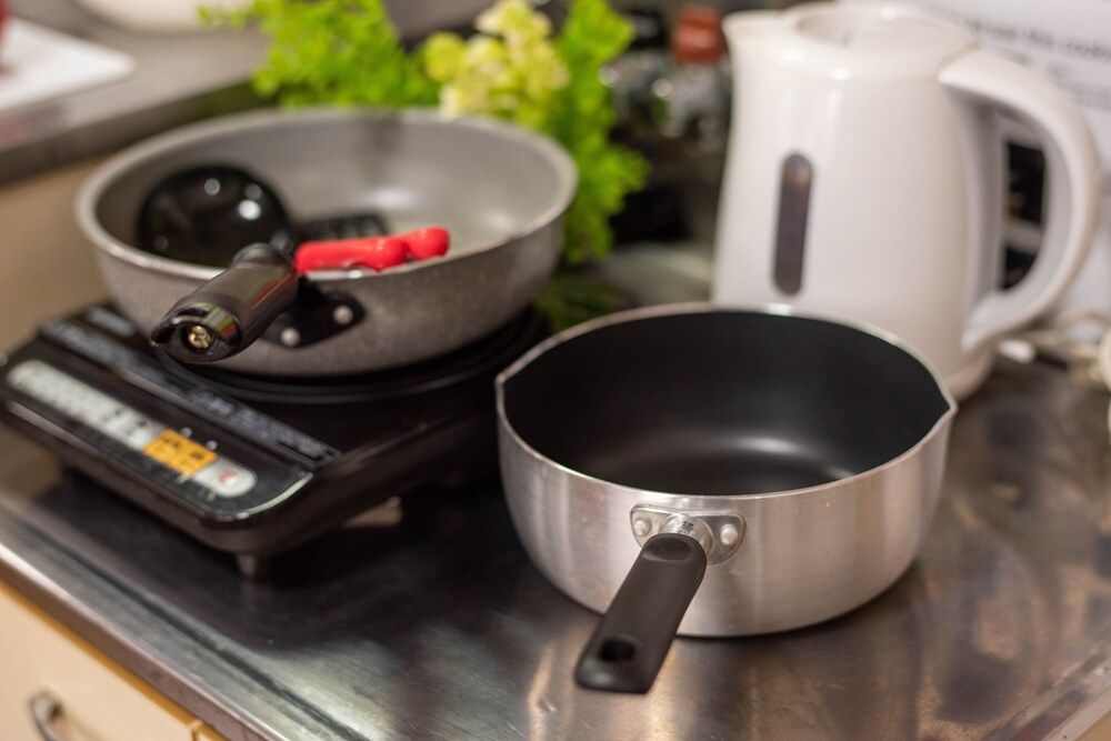 PEOPLE NoIII 211 Room (211) 23