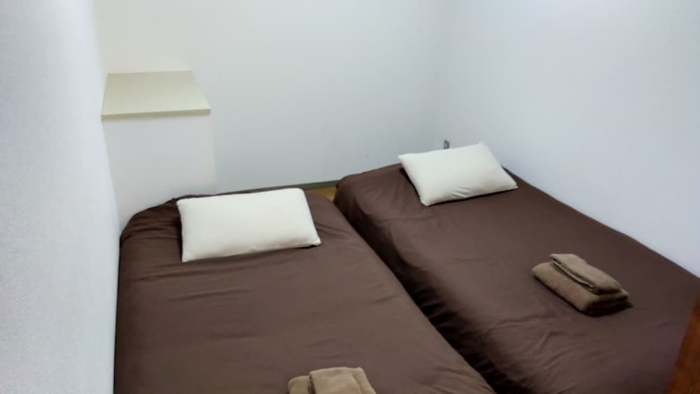 undefined Heights Showa 307 4