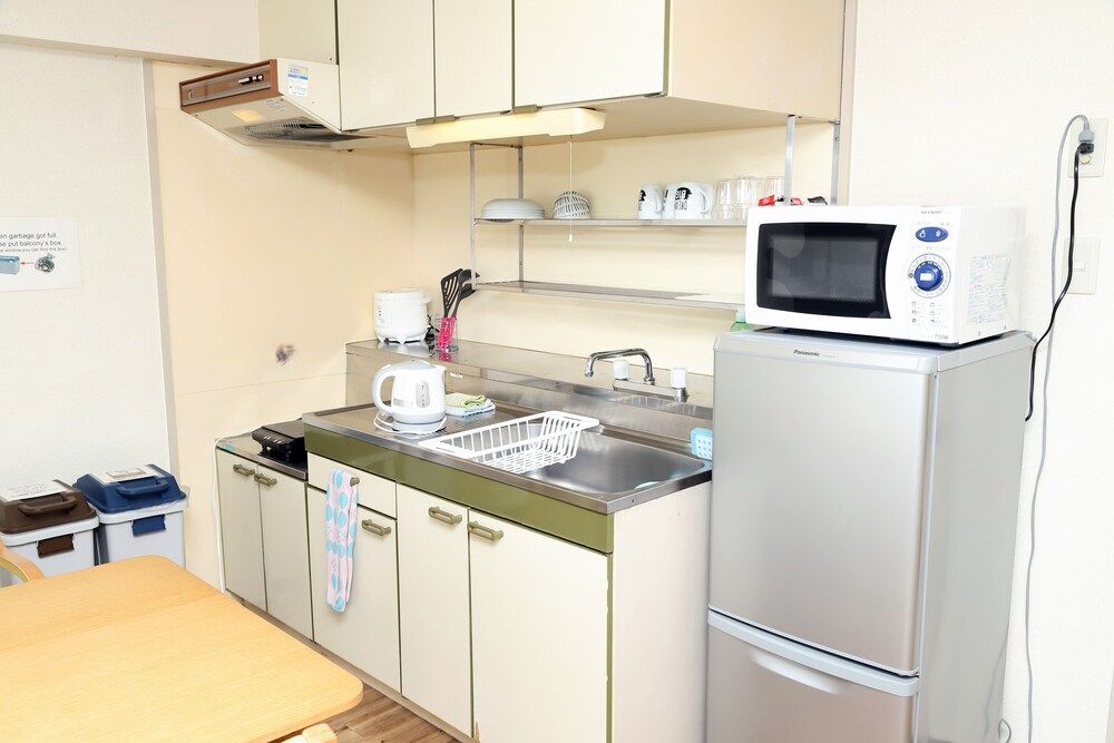 undefined Heights Showa 702 9