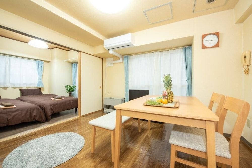 Heights Showa 205 Apartment (205) 13
