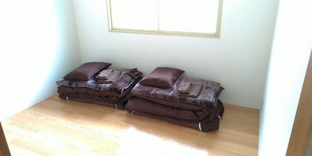 undefined Heights Showa 708 2