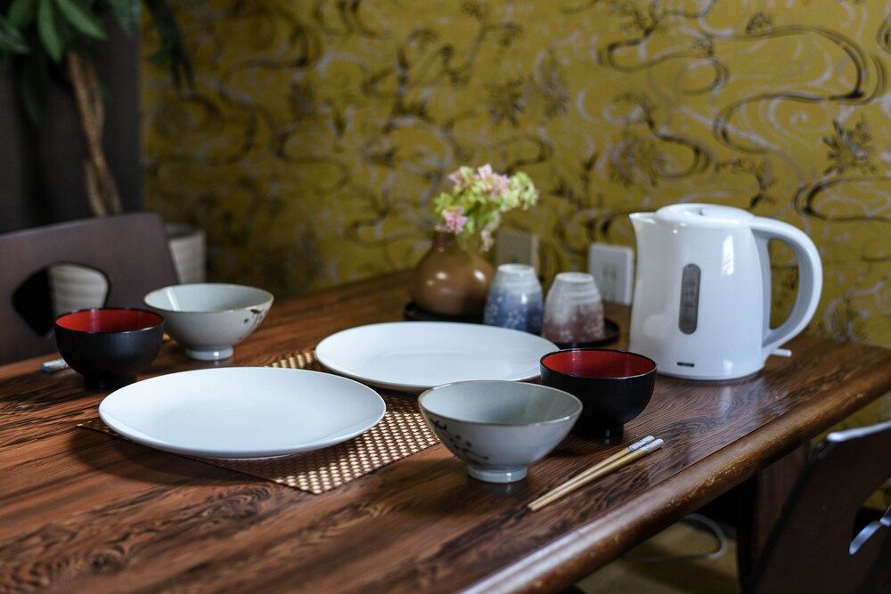 PEOPLE NoIII 601 Room (601) 23