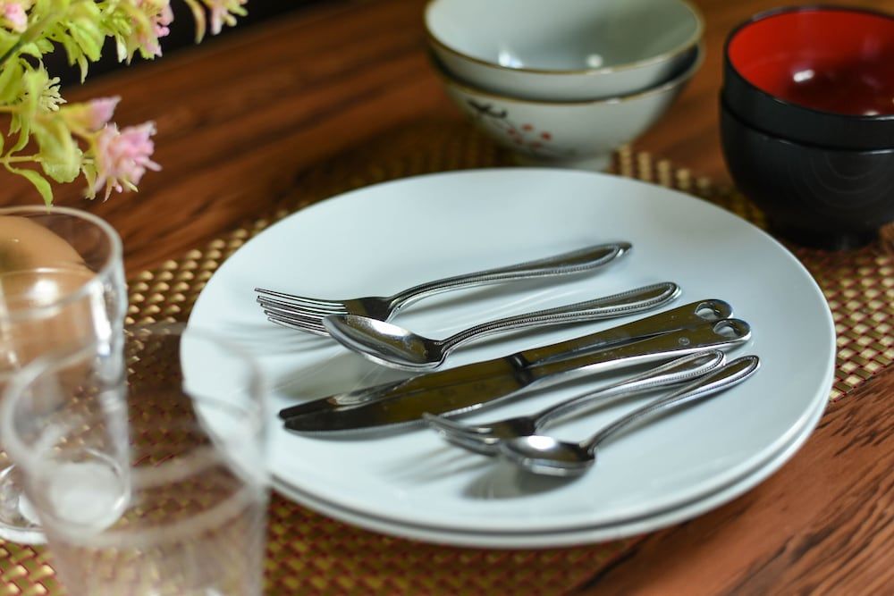 PEOPLE NoIII 601 Room (601) 26