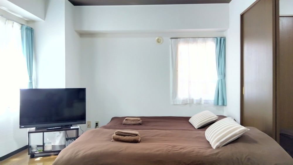 PEOPLE NoIII 311 Room (311) 3