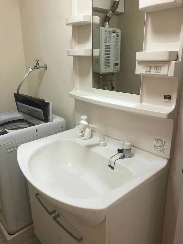 Heights Showa 703 Room (703) 9