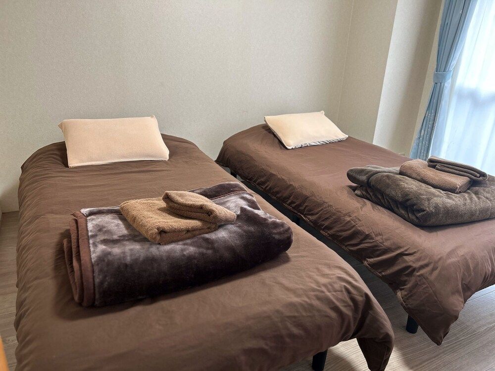 undefined Heights Showa 602 5