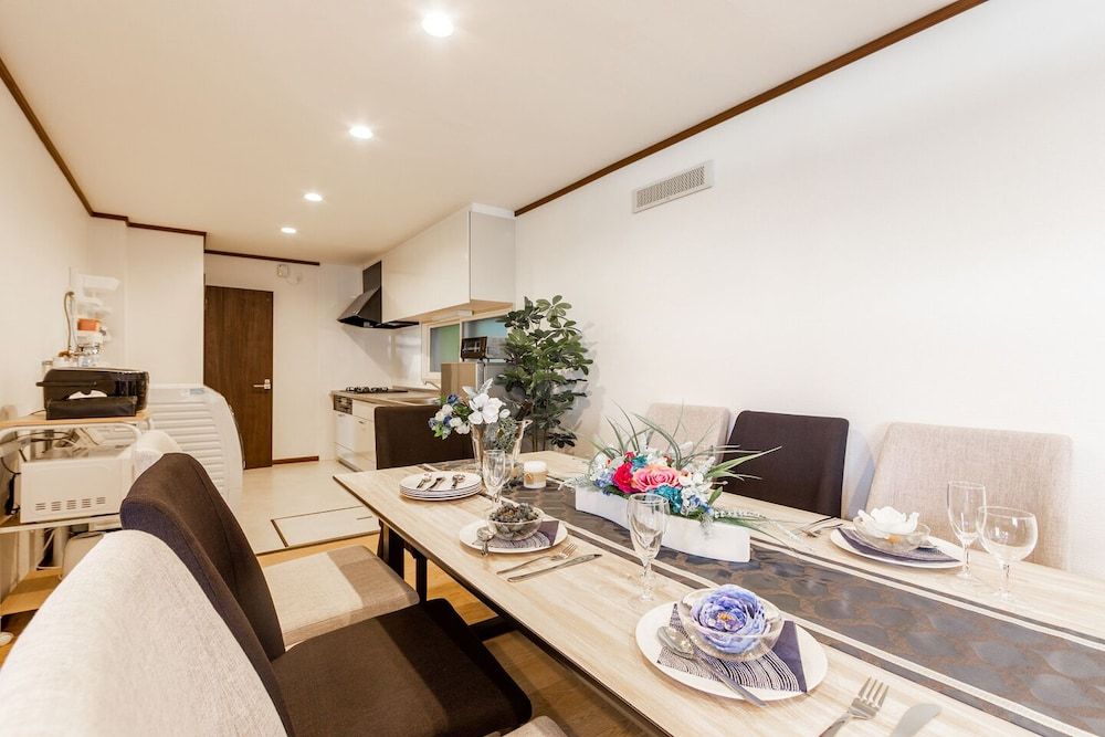 undefined The Phoenix 4