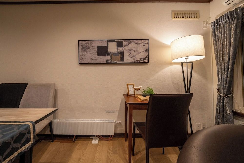 The Phoenix Private Vacation Home, Non Smoking 27