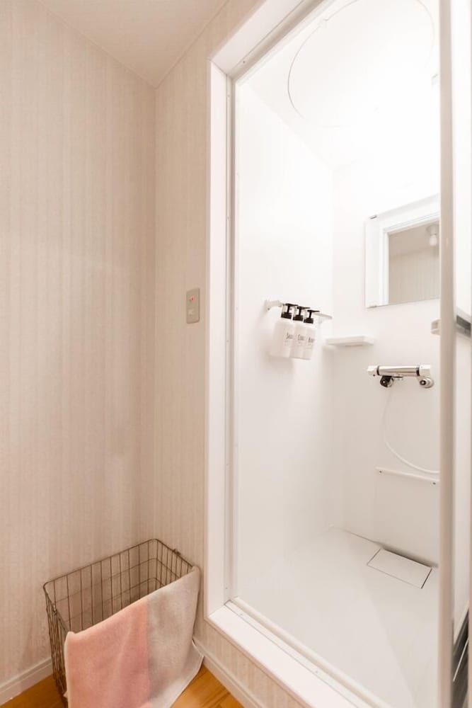 The Worldwide House Private Vacation Home, Non Smoking 25