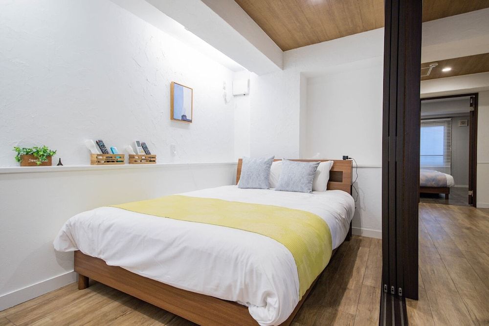 undefined THE HARMONY 6