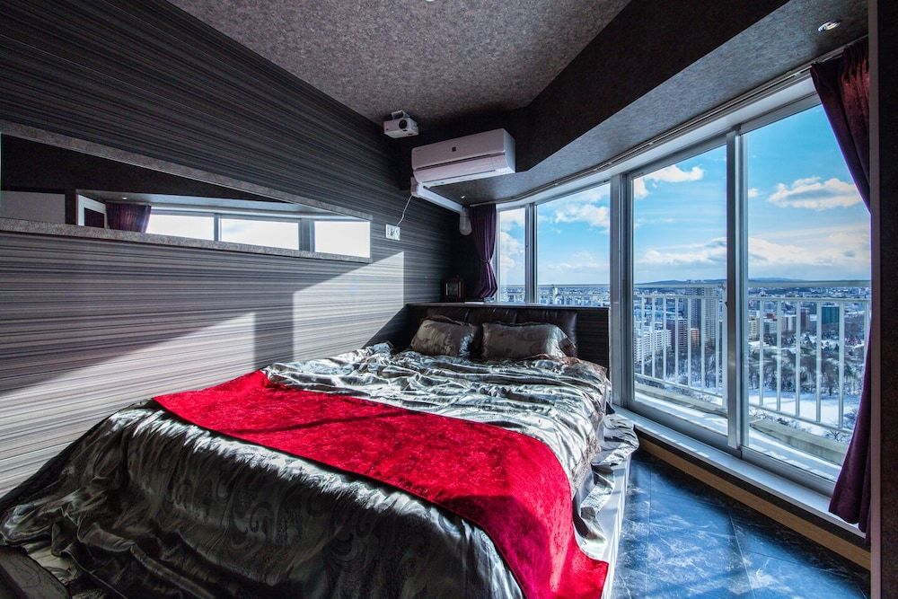 METEOR SHOWER Romantic Double or Twin Room 15