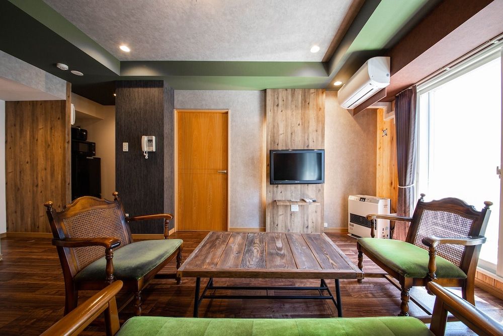 PRIMA 805 Apartment 18