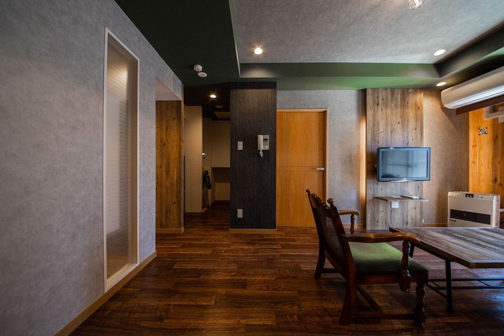 PRIMA 805 Apartment 23