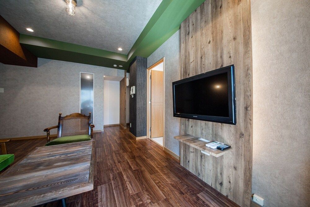 PRIMA 805 Apartment 15