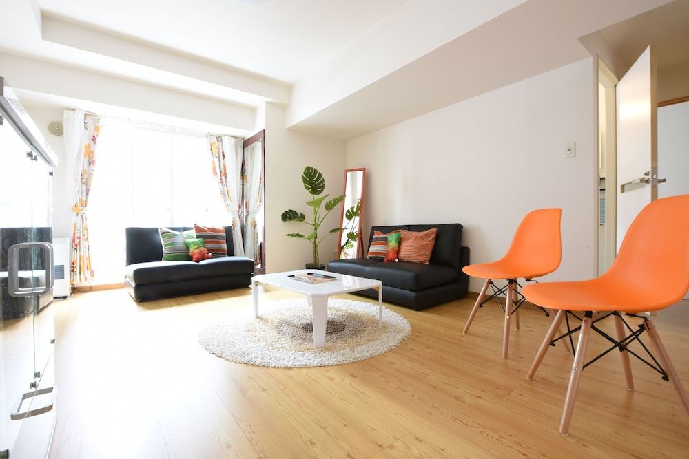 undefined AMS TOWER 6