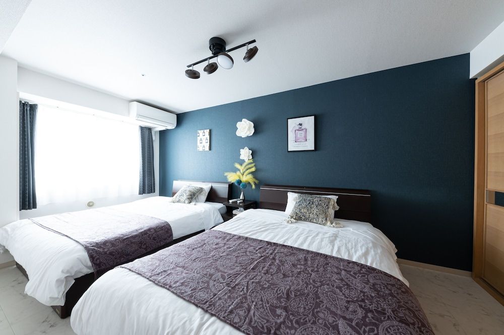 undefined AMS TOWER 9