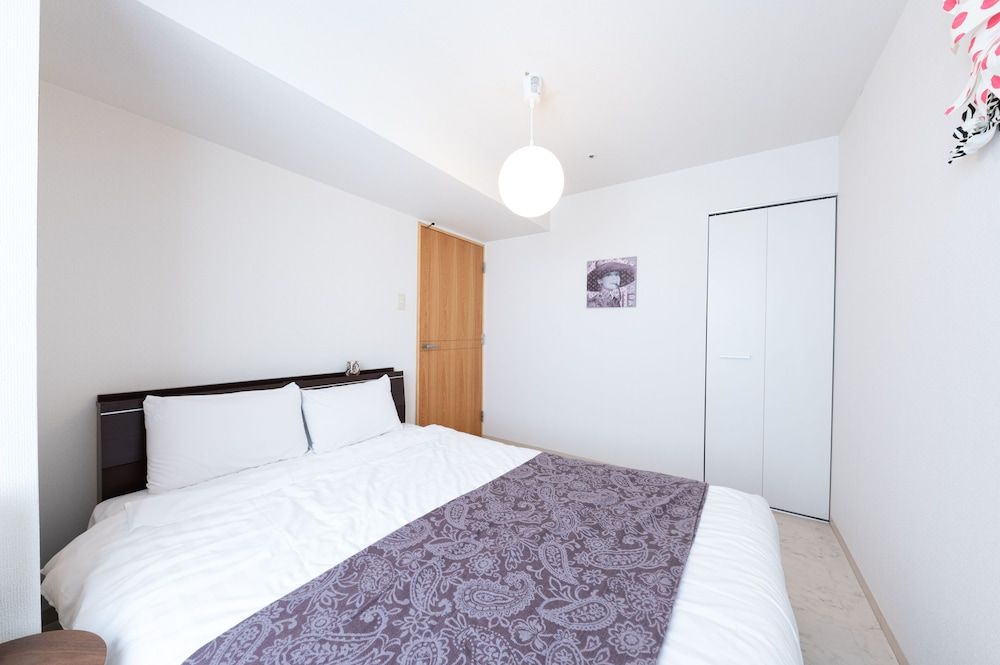 undefined AMS TOWER 10