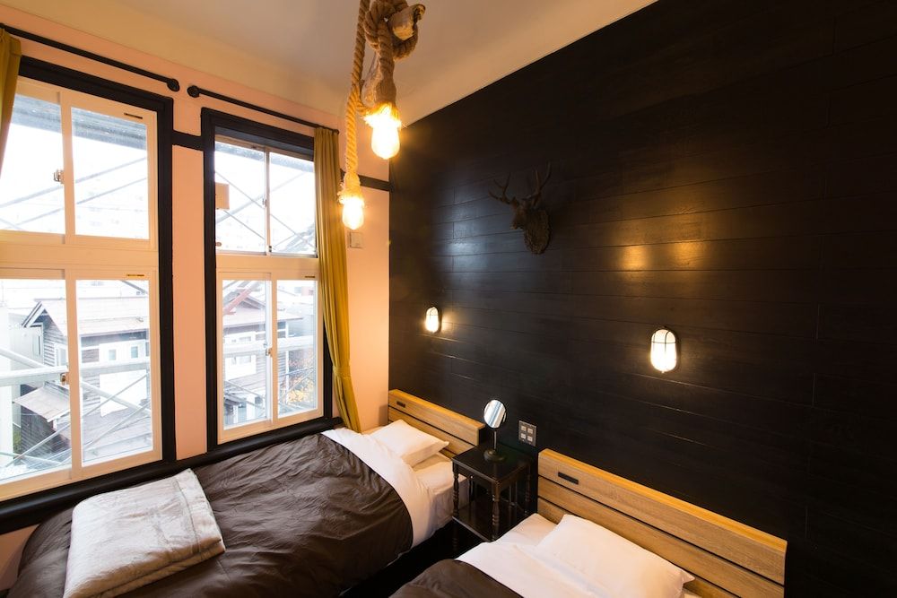 204 Twin Room