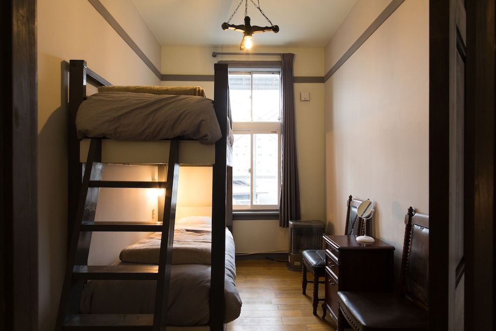 202 Twin Room, Bunk Bed