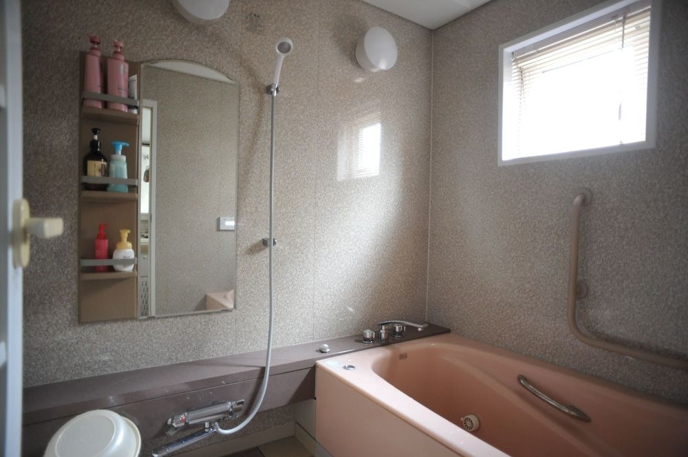 Quadruple Room, Non Smoking, Public Restroom