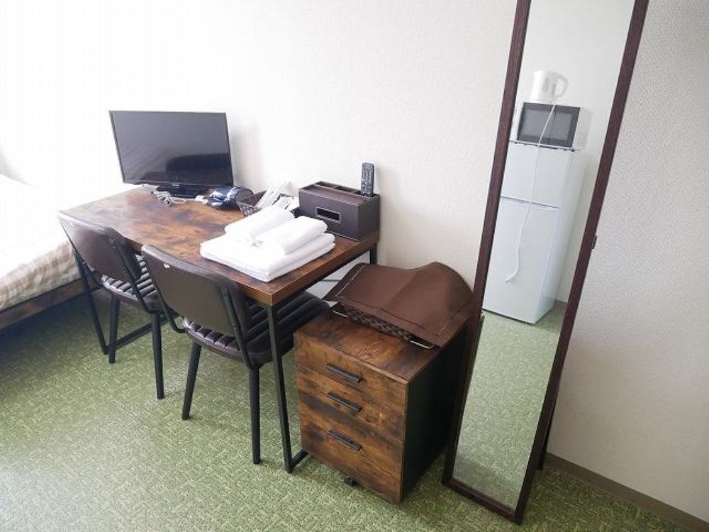 Room 308, Non Smoking