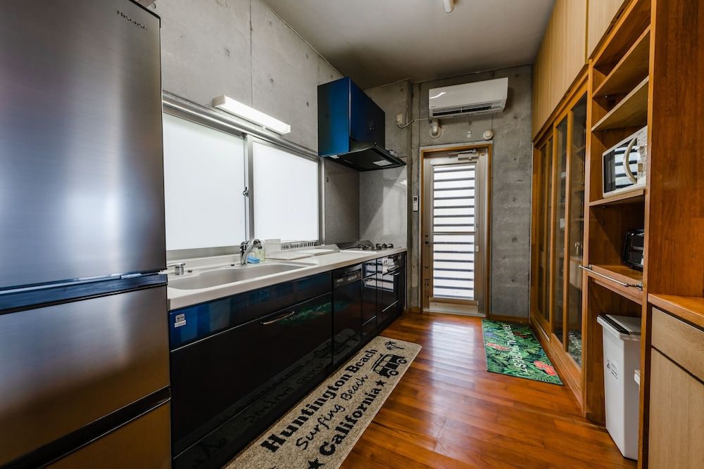 Pine House in Ginoza Pine House in Ginoza, Non Smoking (Beach Front) 14