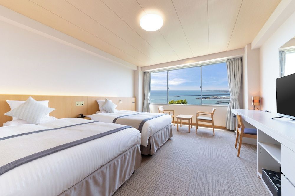[Ocean View] Standard Triple (With toilet) (Non-smoking)