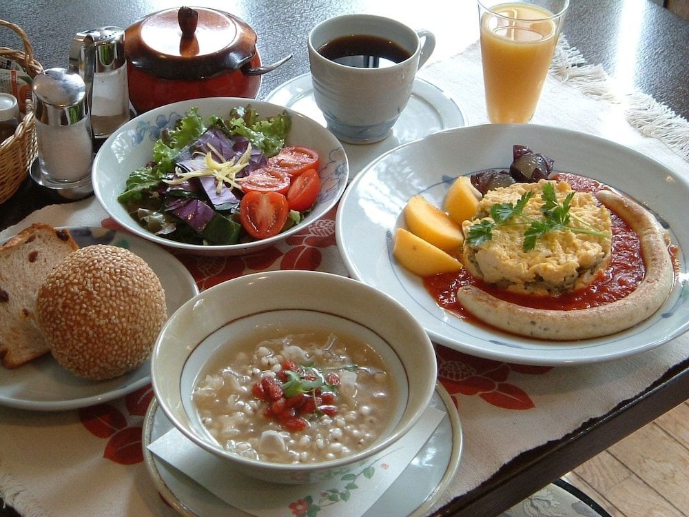 undefined Camellia Inn 5